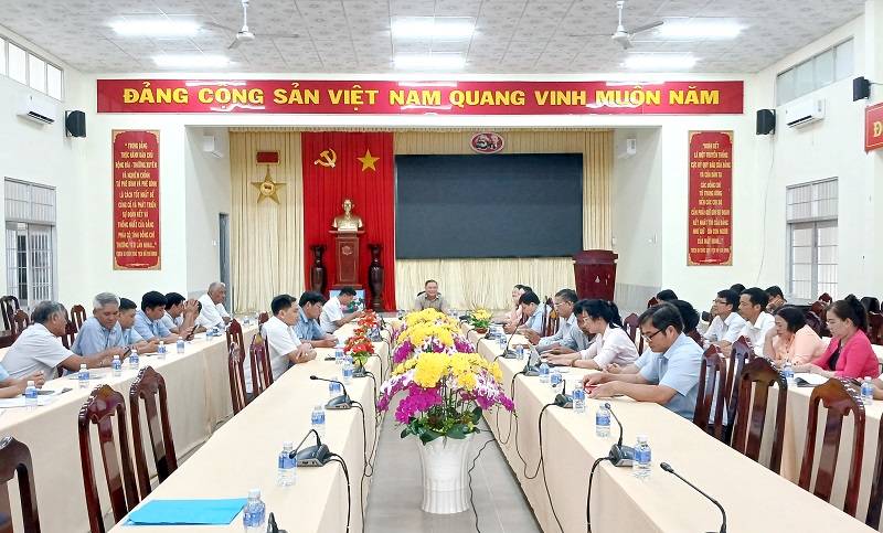 Đảng ủy xã Tân Hòa tham dự hội nghị triển khai, quán triệt quy định, hướng dẫn mới của Trung ương, Ban Thường vụ Tỉnh ủy về công tác tổ chức xây dựng Đảng